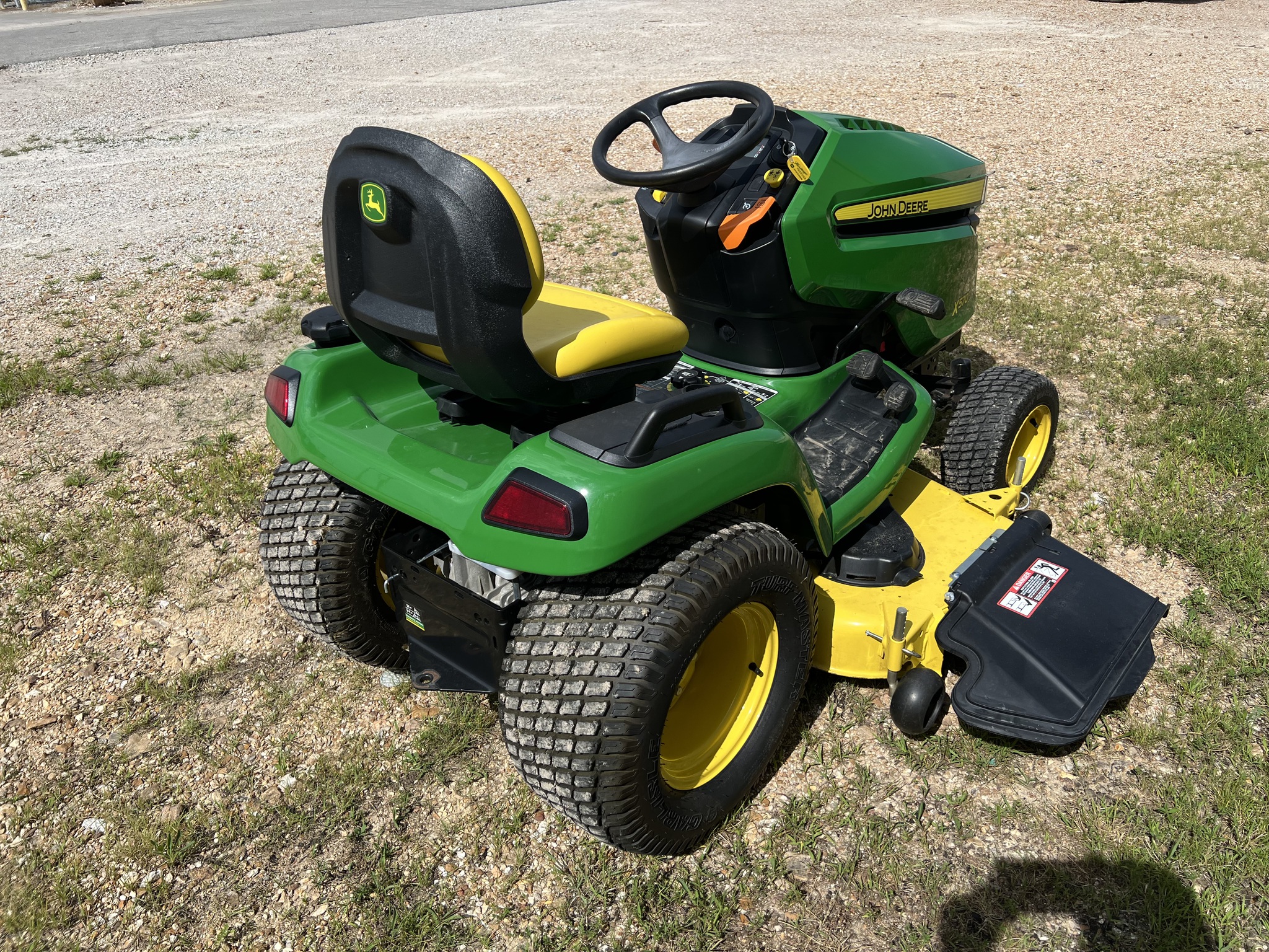  2022 John Deere X570 at Heritage Tractor in Rolla, MO