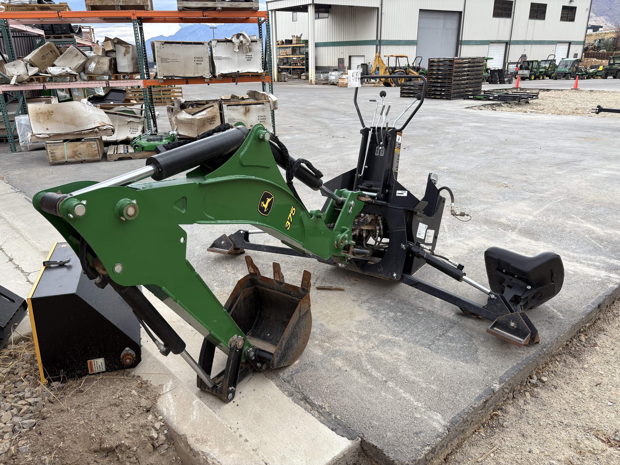 2013 John Deere 3720 Image 34