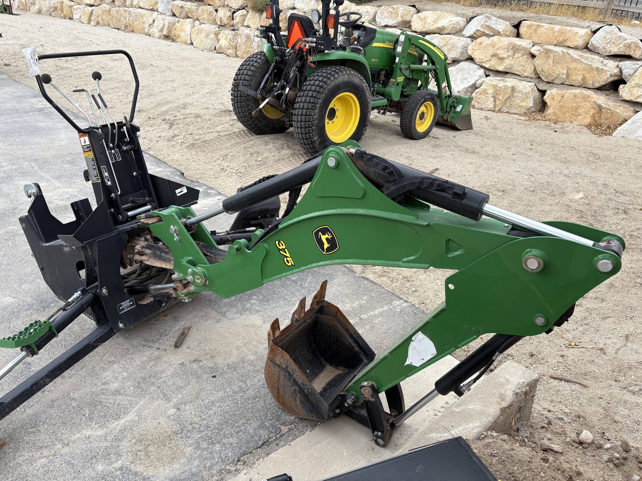 2013 John Deere 3720 Image 37
