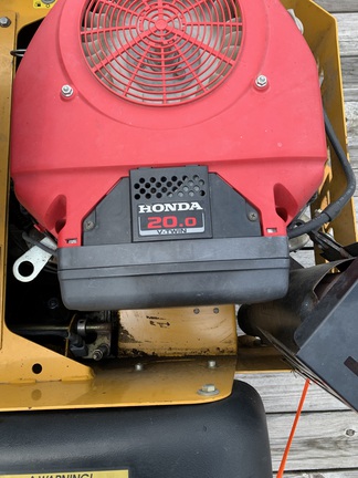 2006 Hustler Fastrak -1536