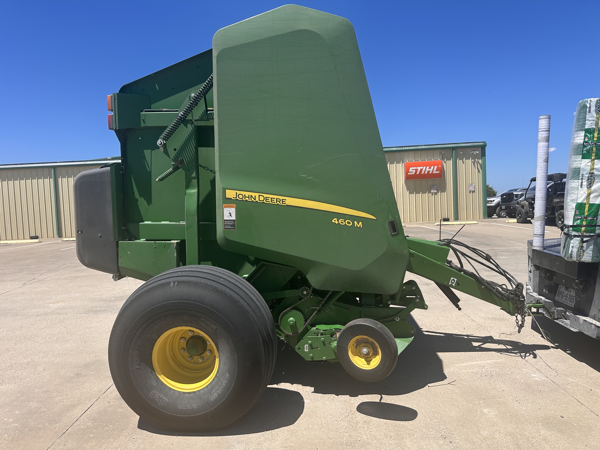 2022 John Deere 460M Image 4