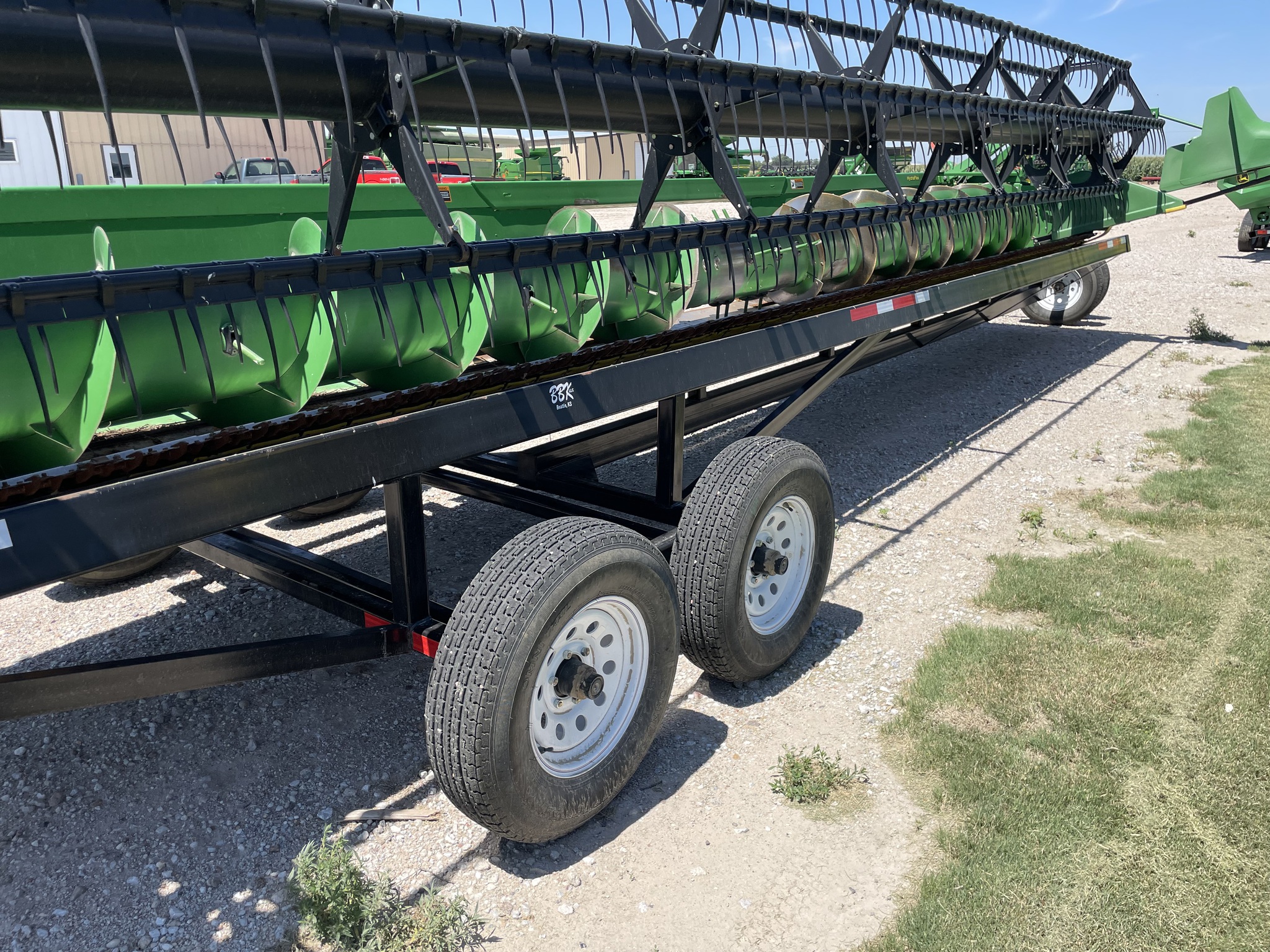 2013 John Deere 630F Image 2