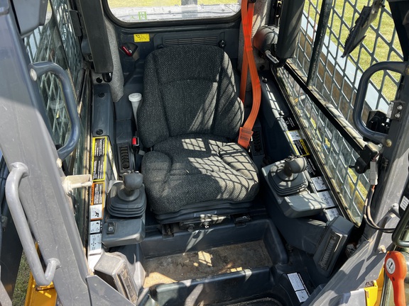 2020 John Deere 332G - Photo20