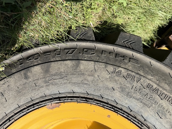 2020 John Deere 332G - Photo9