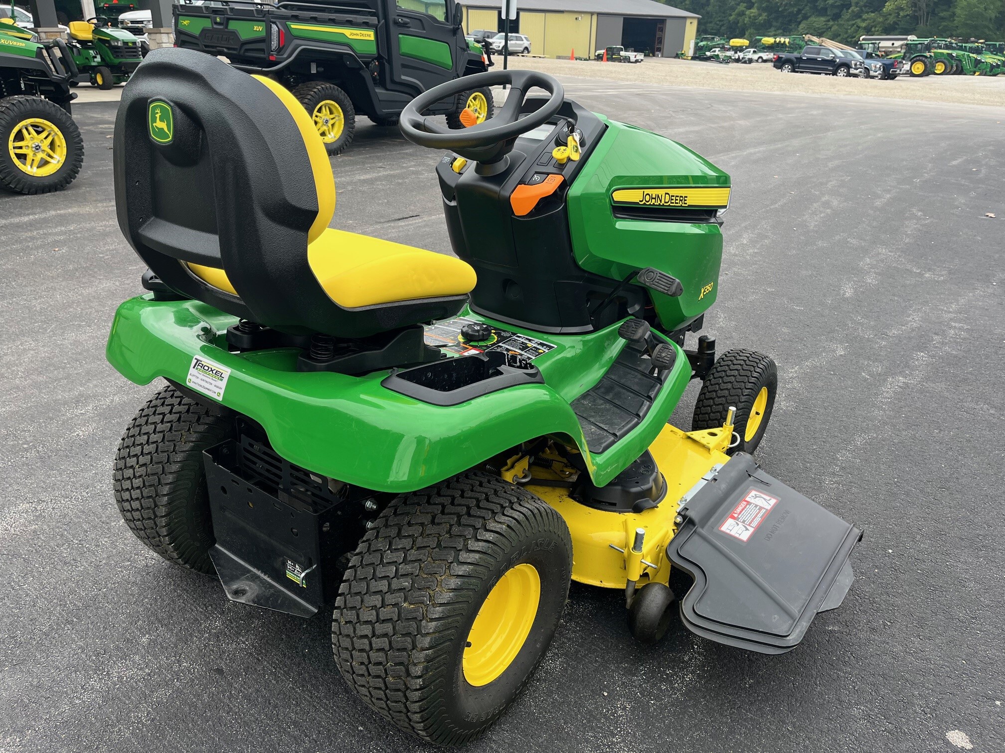 2018 John Deere X350 Image 5