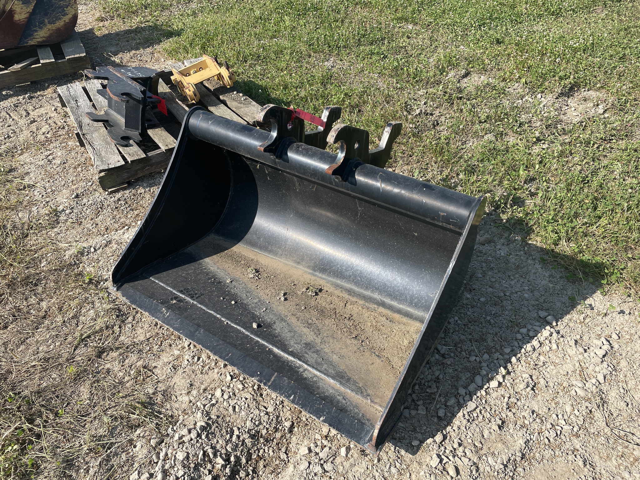 John Deere BYT10997 Image 1