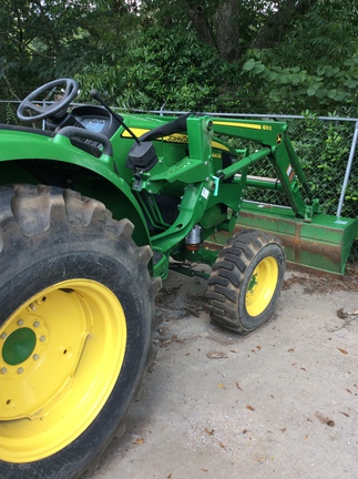 2022 John Deere 4044M Photo 6