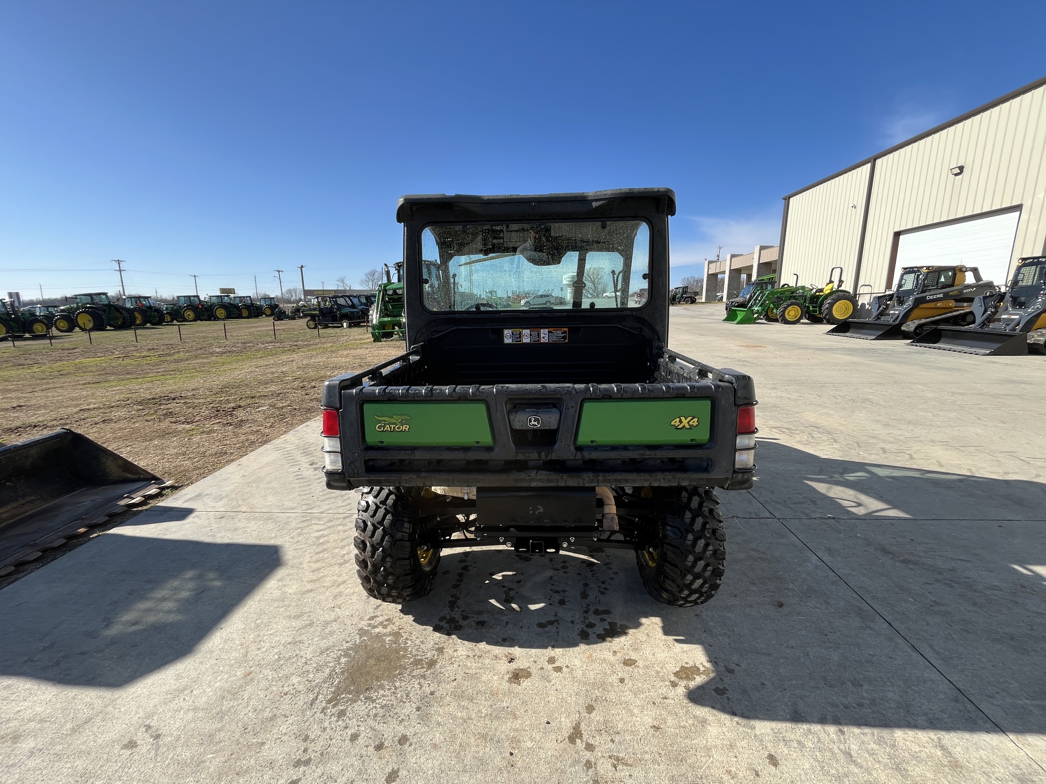  2018 John Deere XUV 835M at Heritage Tractor in Rogersville, MO