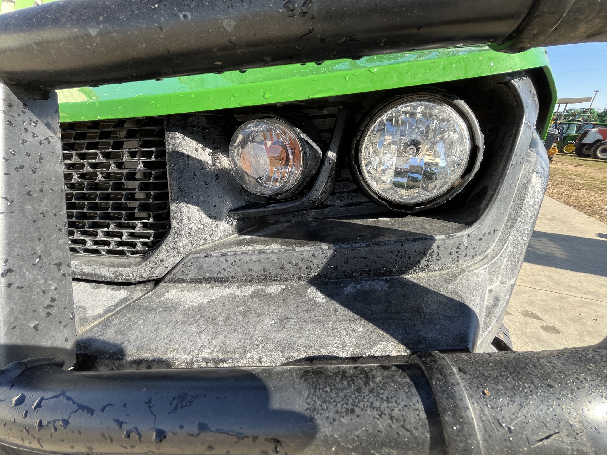  2018 John Deere XUV 835M at Heritage Tractor in Rogersville, MO