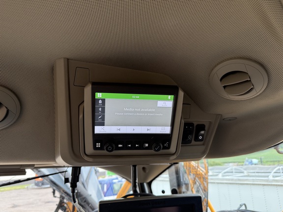 2022 Hagie STS16 - Photo13