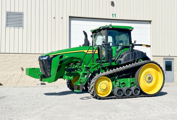 2025 John-Deere 8RT 370