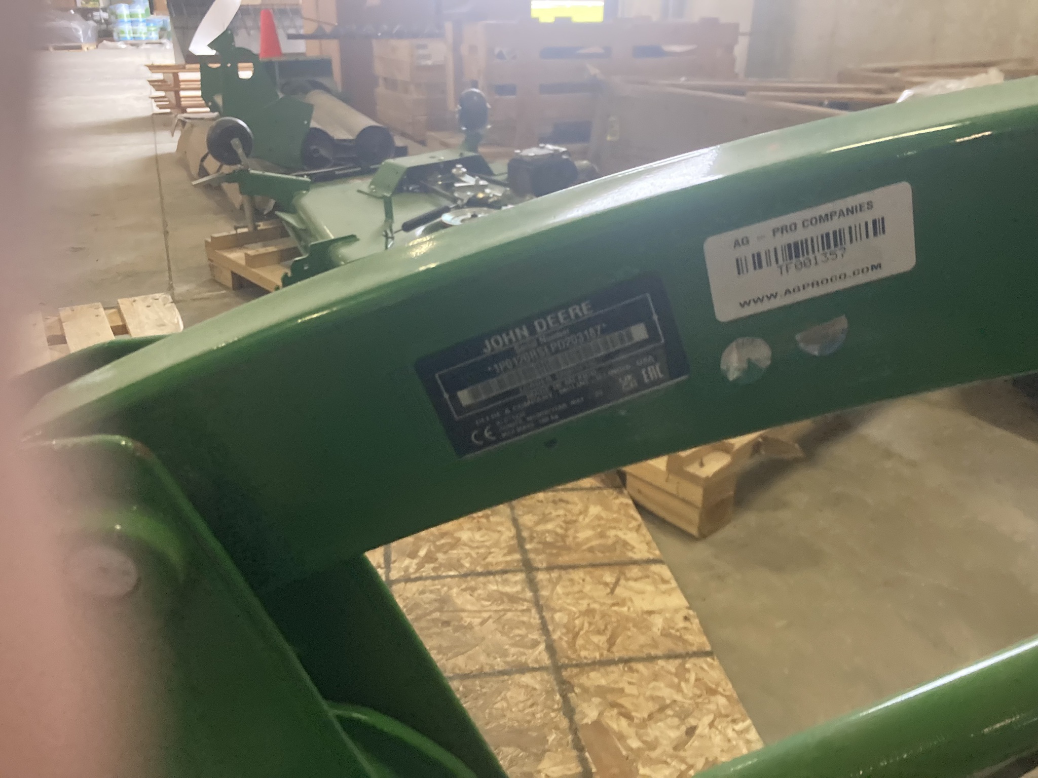 2024 John Deere 120R Image 6