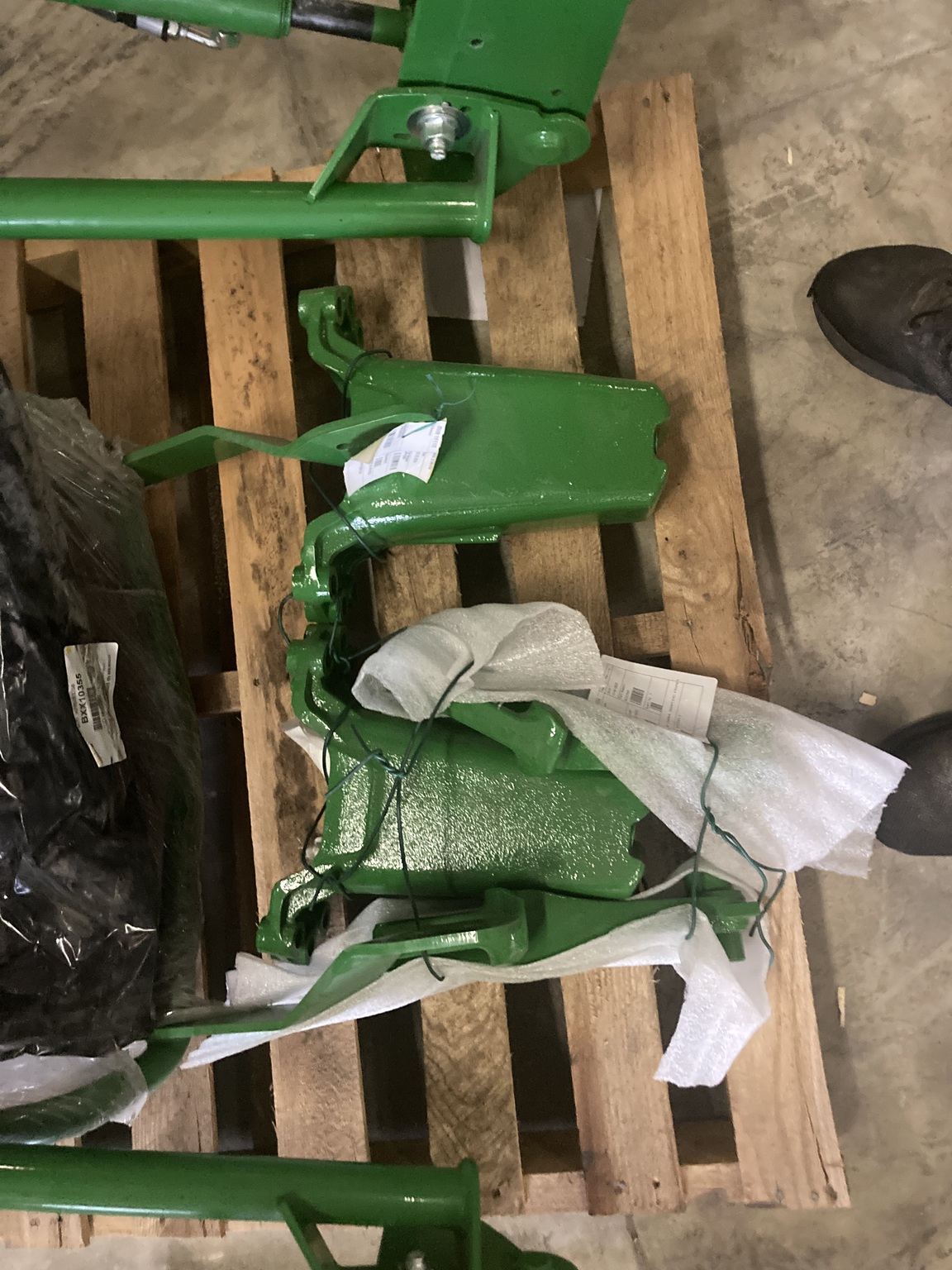 2024 John Deere 120R Image 5