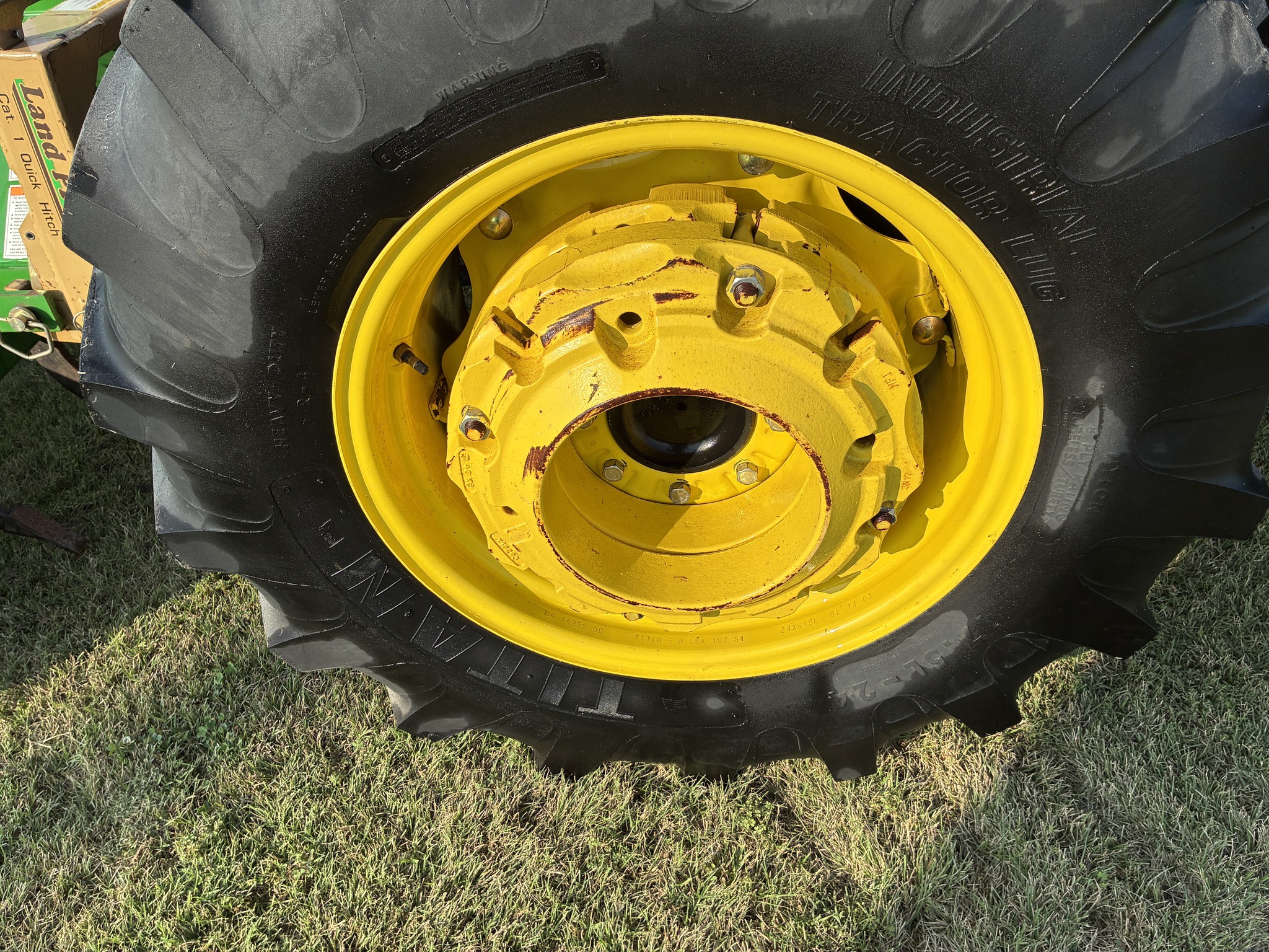 2003 John Deere 4610 Image 14