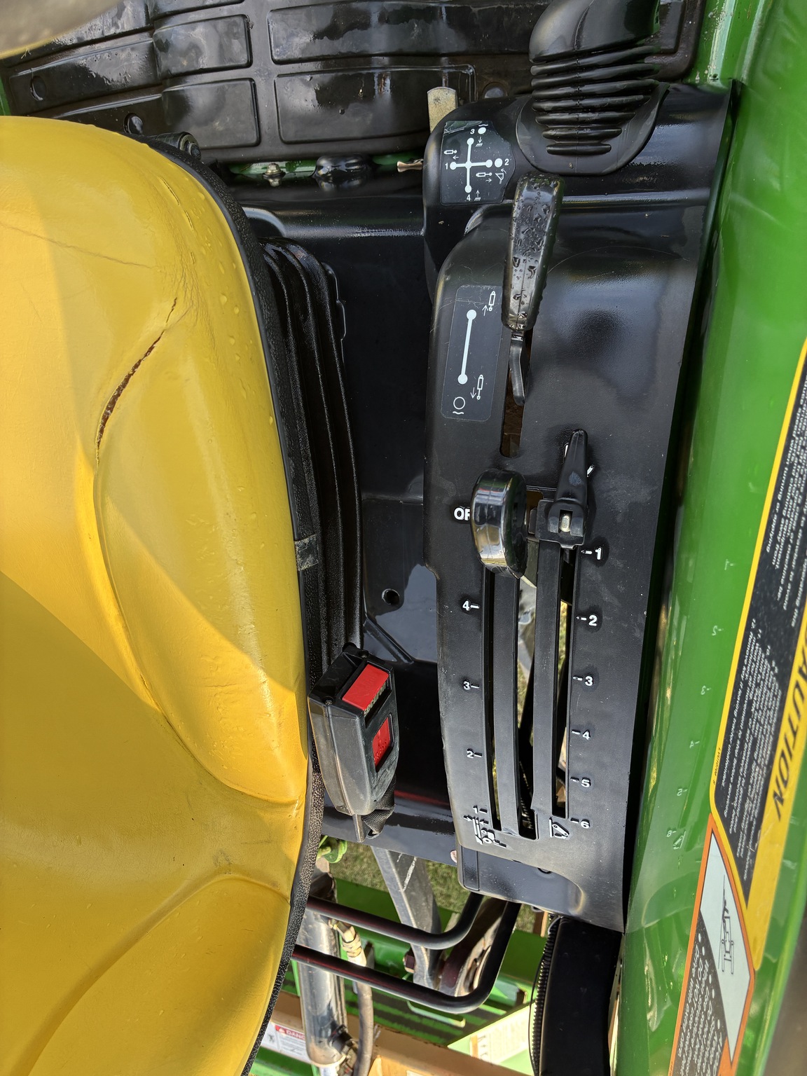 2003 John Deere 4610 Image 15