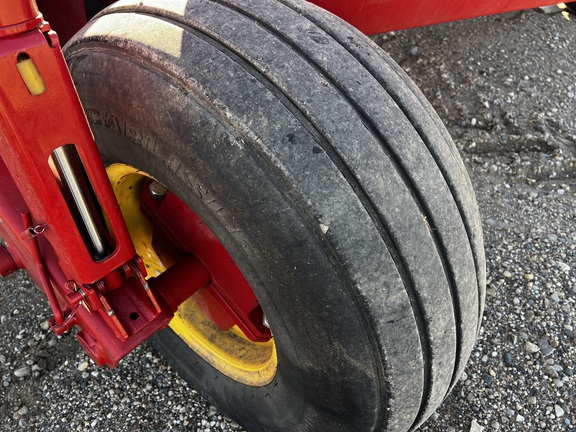 2016 New Holland 316 - Photo10