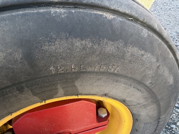2016 New Holland 316 - Photo9