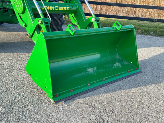 2024 John-Deere 5100E