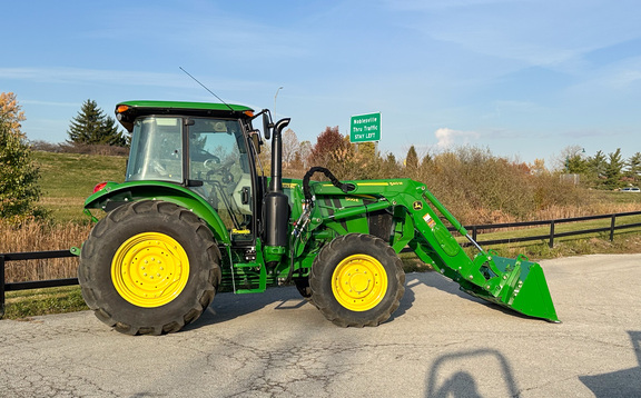 2024 John-Deere 5100E