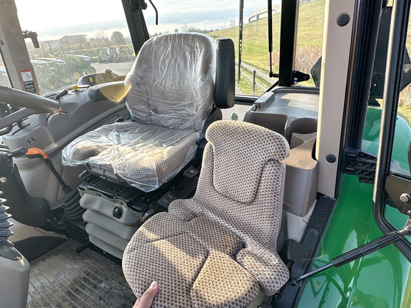 2024 John-Deere 5100E
