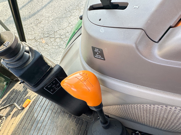 2024 John-Deere 5100E