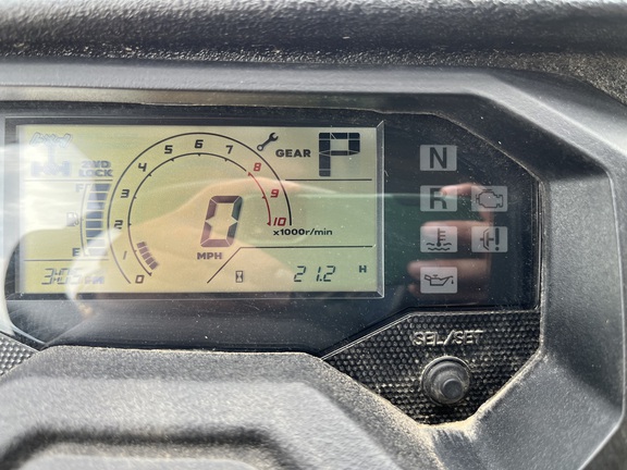 2023 Honda Pioneer 1000-6 (3rd thumbnail)