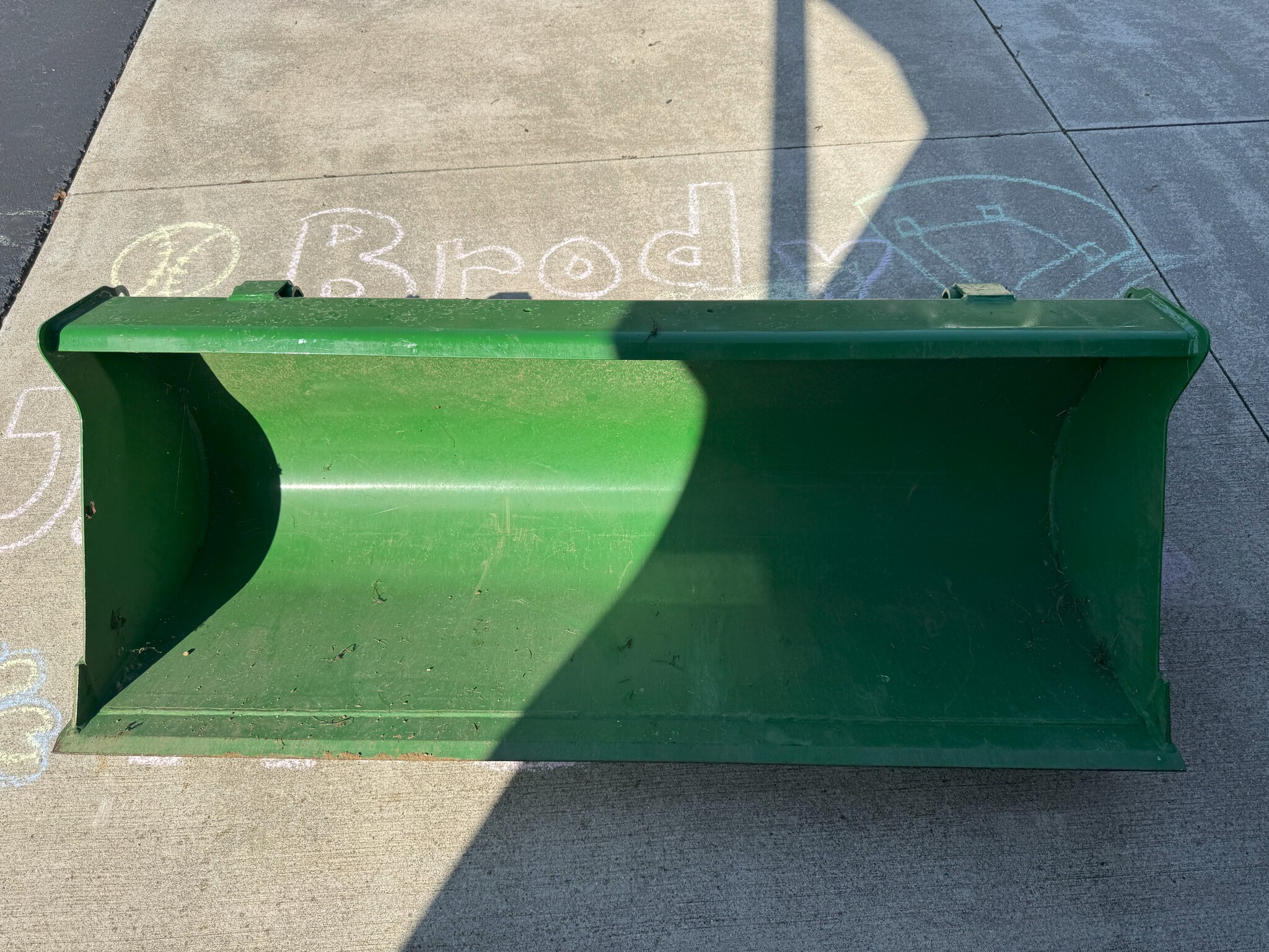 2022 John Deere 2038R Image 14