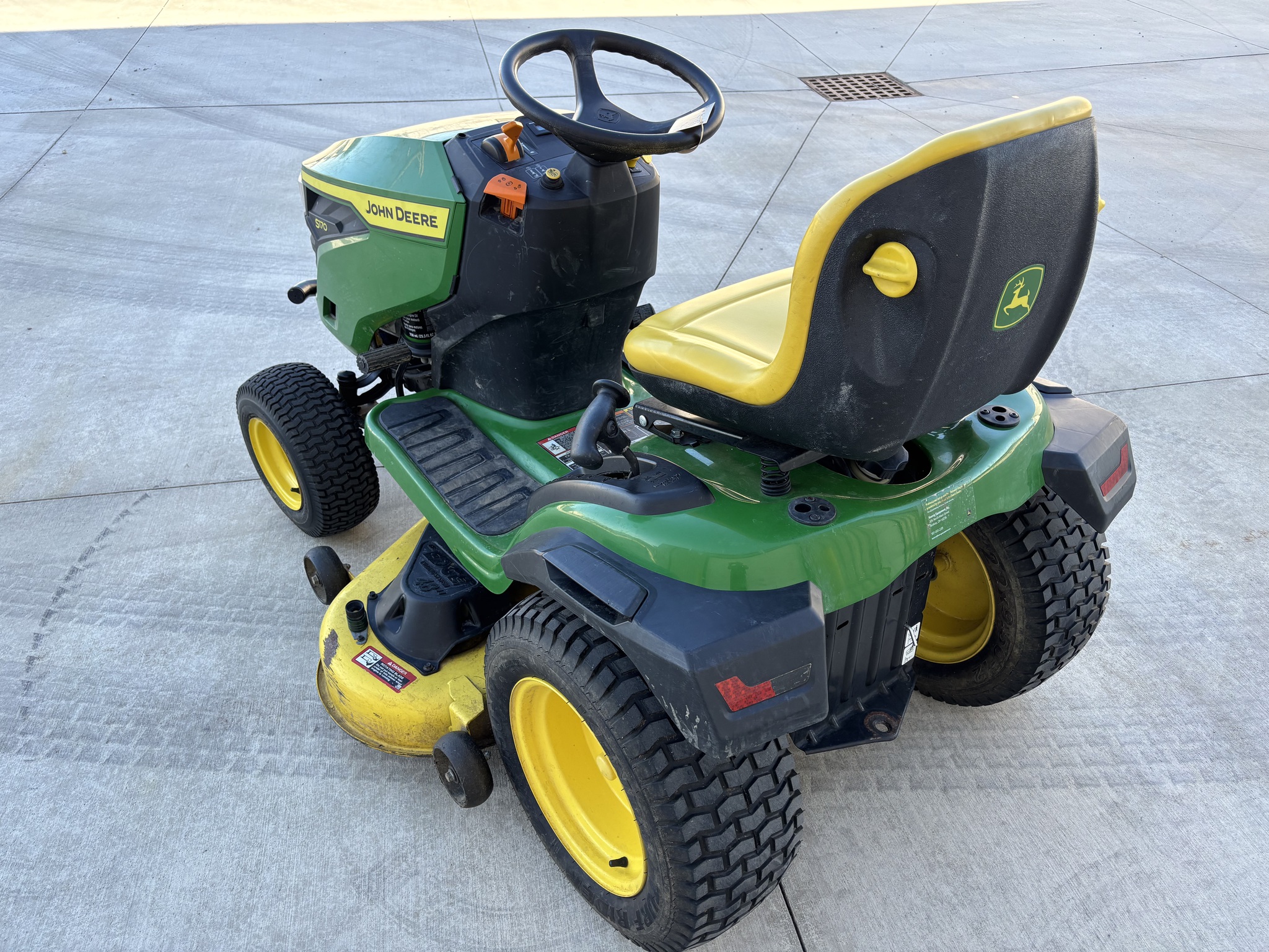 Used 2021 John Deere S170 Lawn & Garden Tractors at Koenig Equipment in Botkins, OH - PhotoXL5