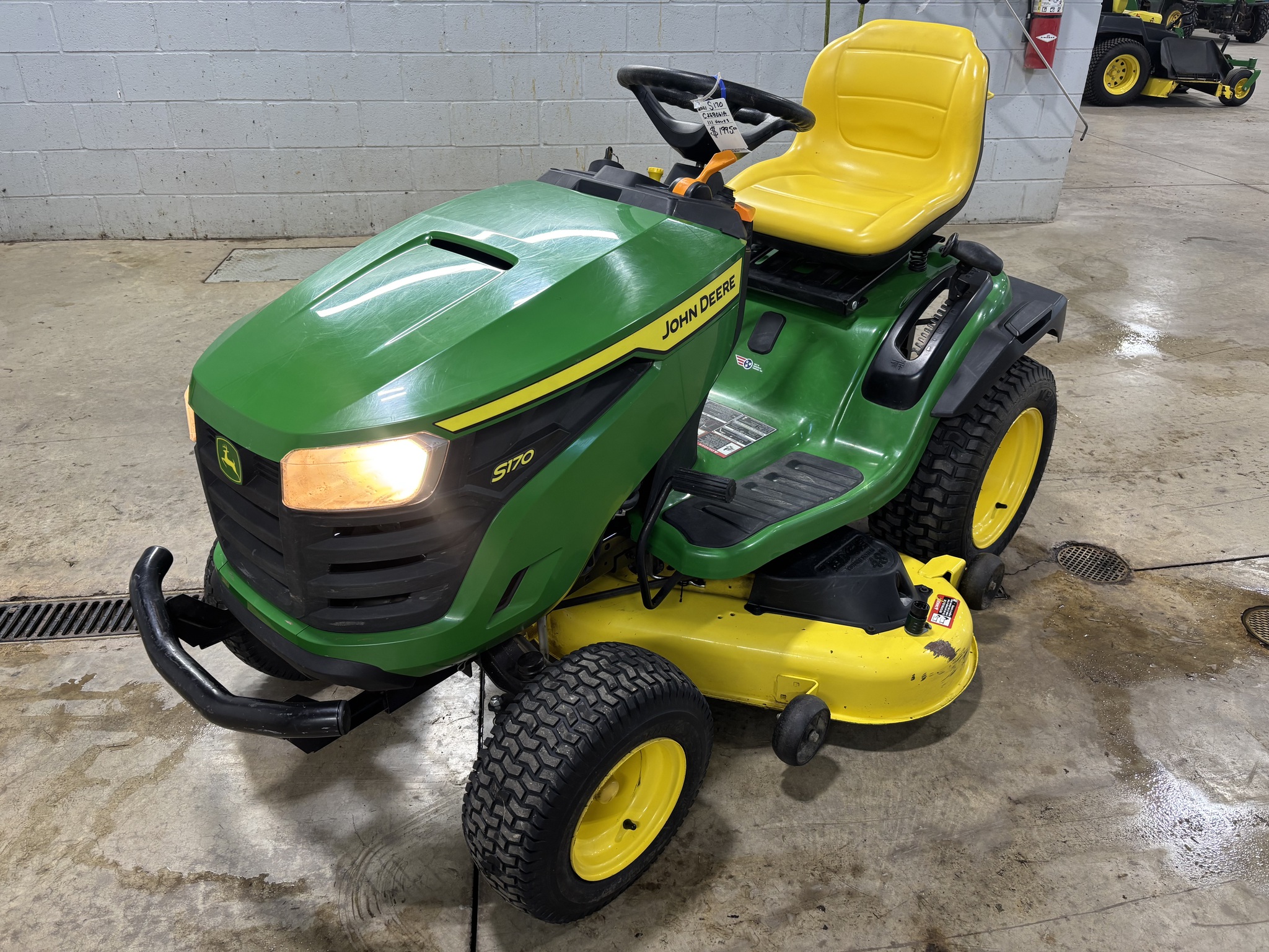 Used 2021 John Deere S170 Lawn & Garden Tractors at Koenig Equipment in Botkins, OH - PhotoXL0