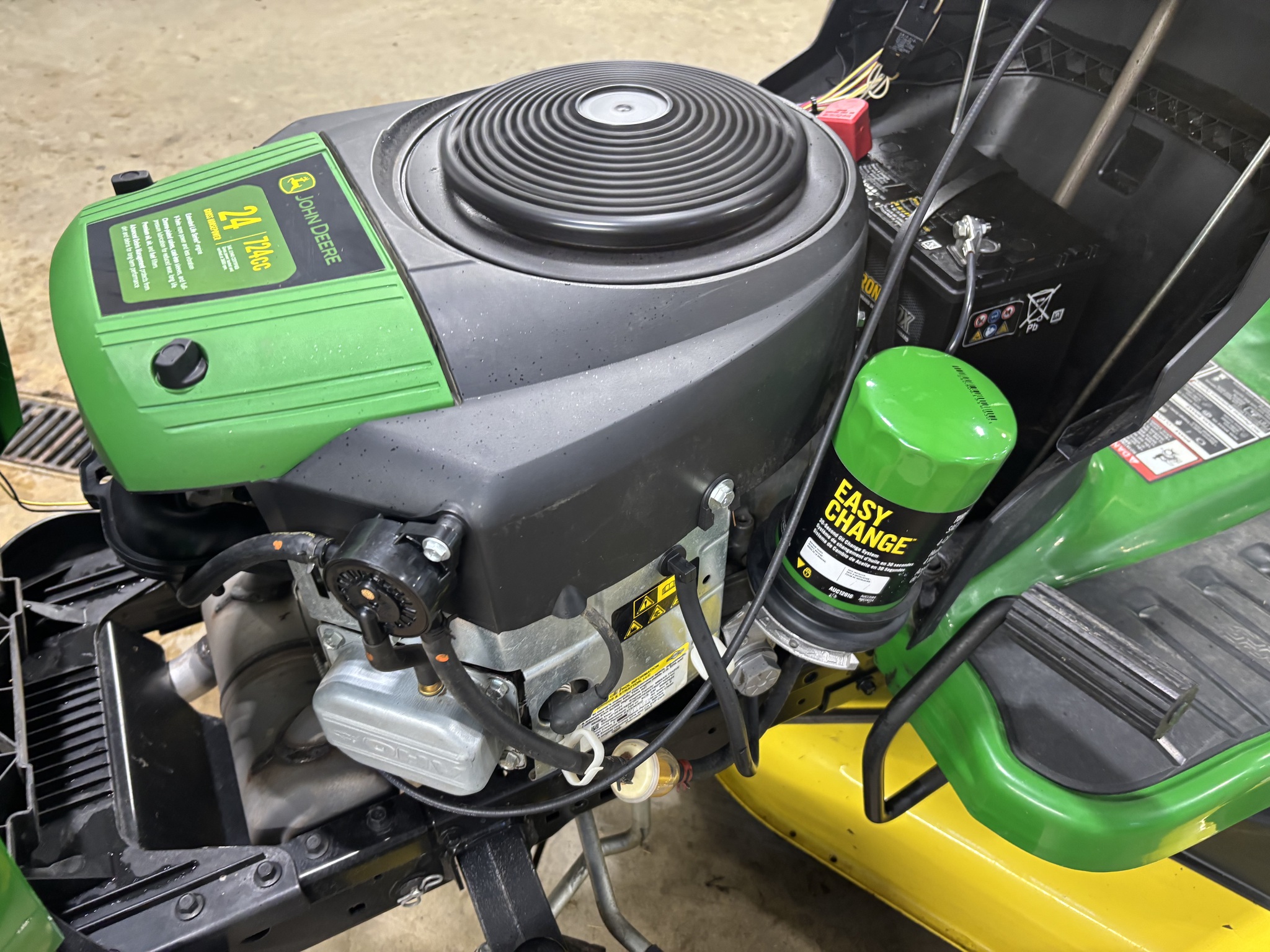 Used 2021 John Deere S170 Lawn & Garden Tractors at Koenig Equipment in Botkins, OH - PhotoXL15