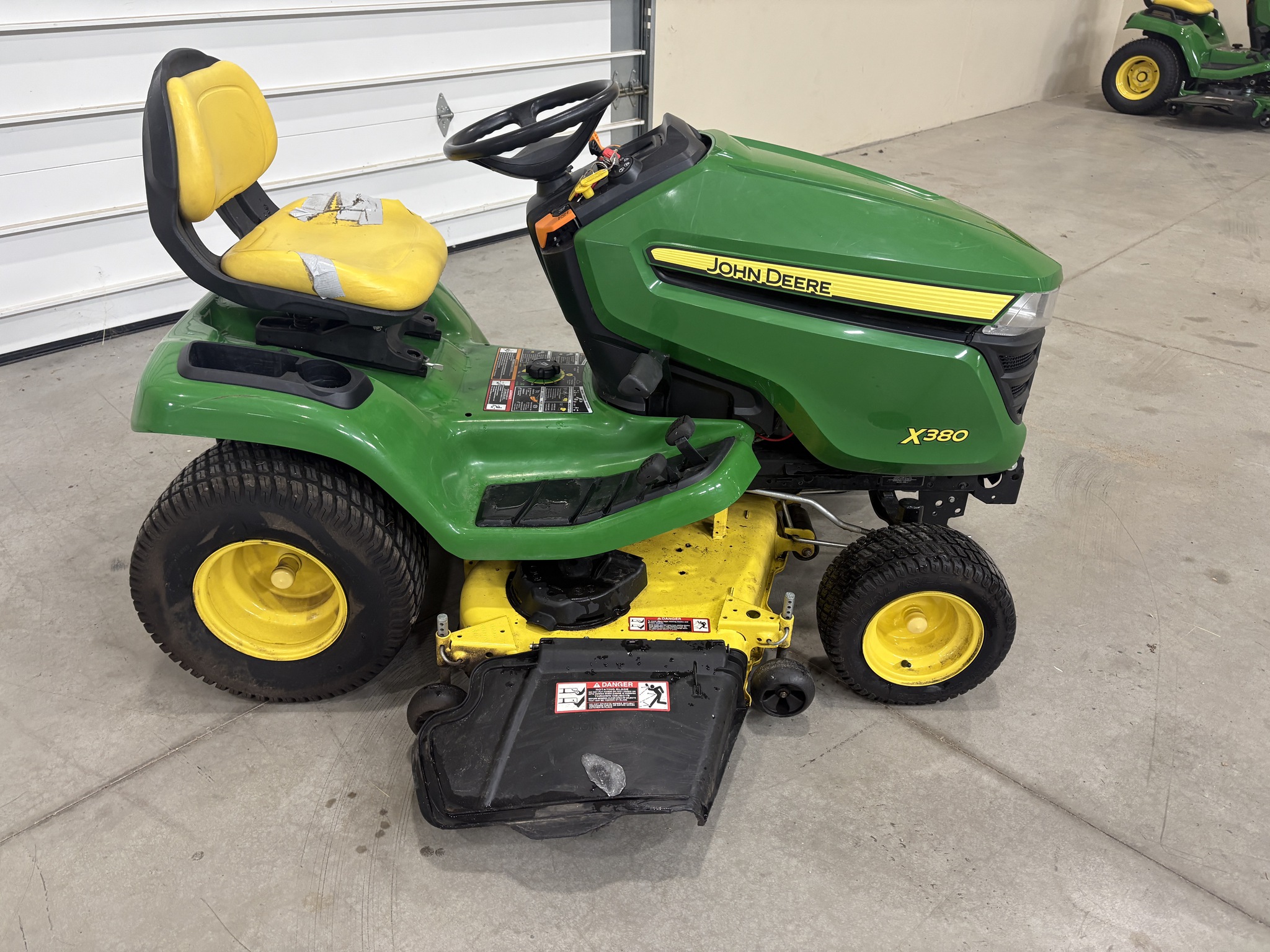 2017 John Deere X380 Image 2