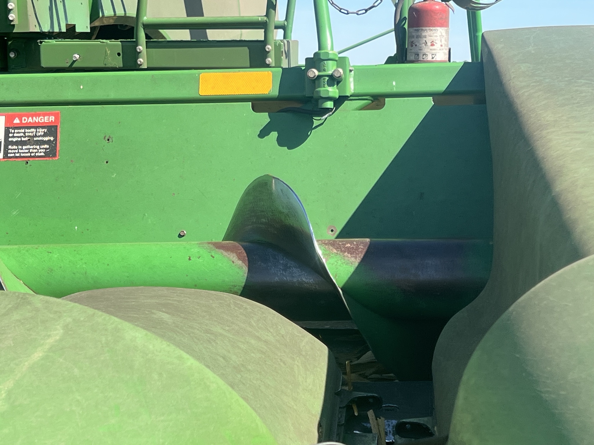 1998 John Deere 893 Image 15