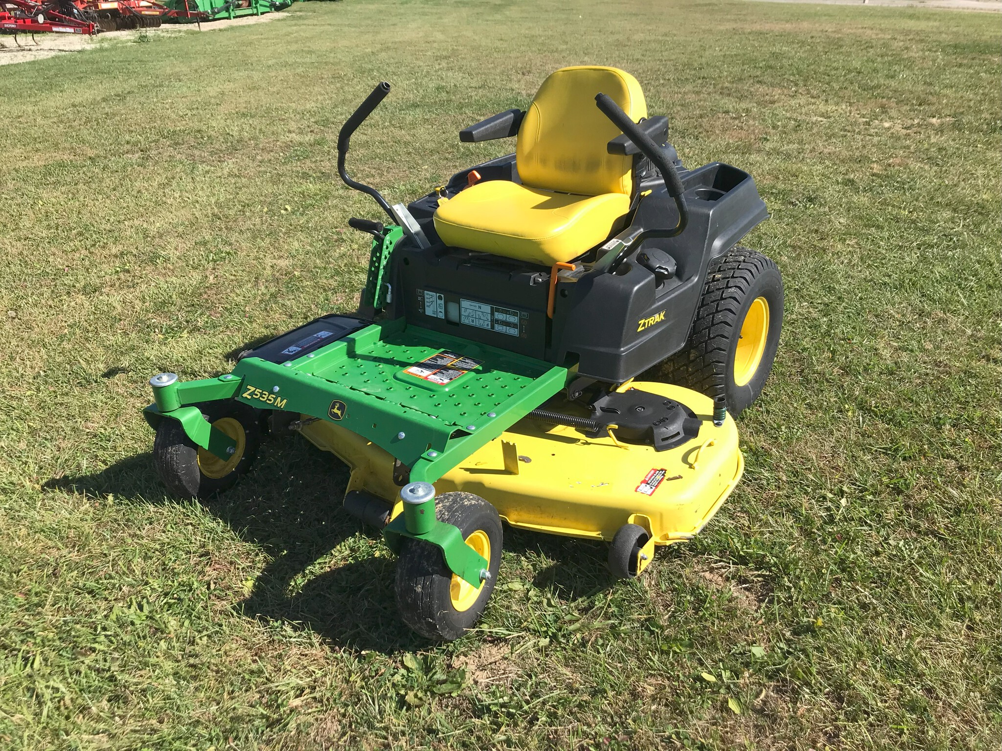 2018 John Deere Z535M Image 7