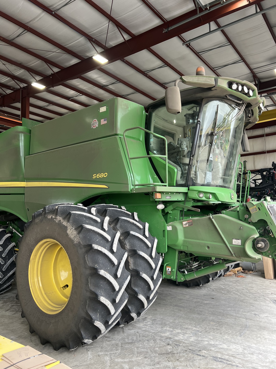 2014 John Deere S680 Image 1