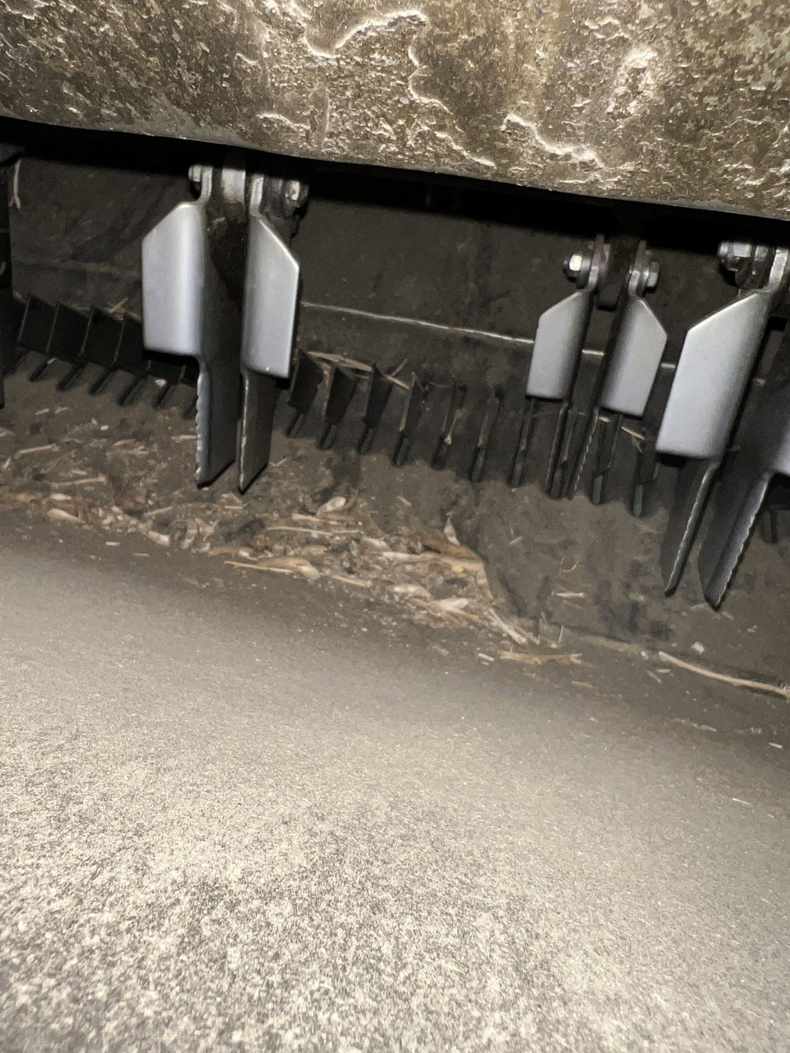 2014 John Deere S680 Image 12