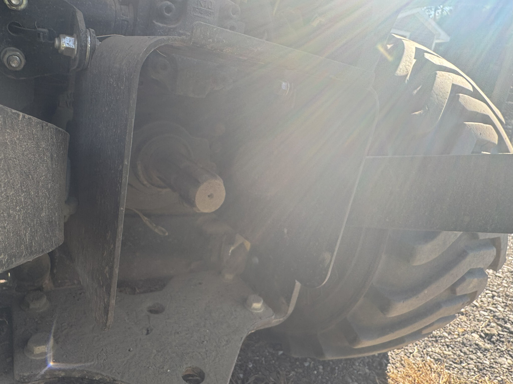 2014 John Deere 1025R Image 3