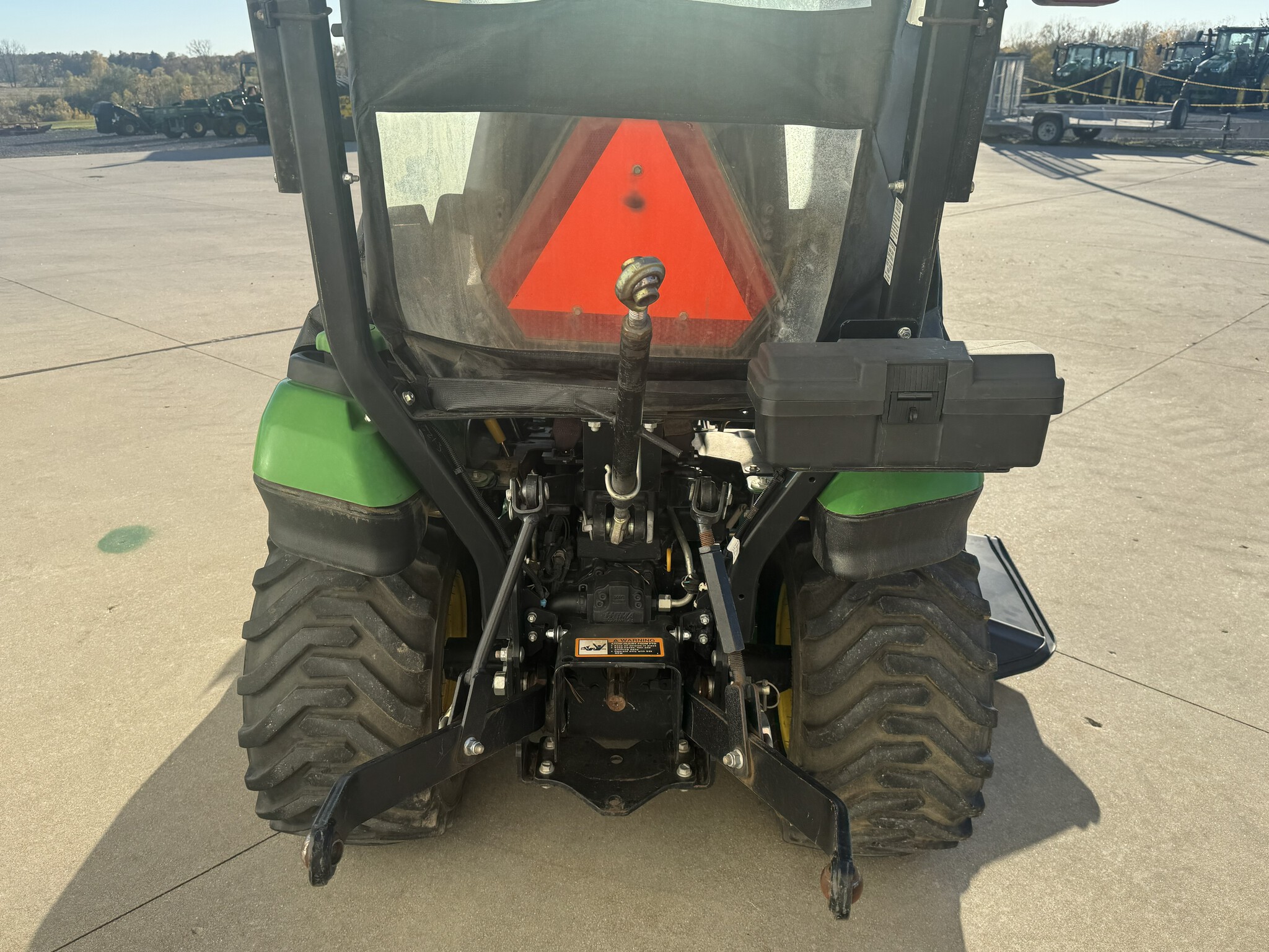 2014 John Deere 1025R Image 4