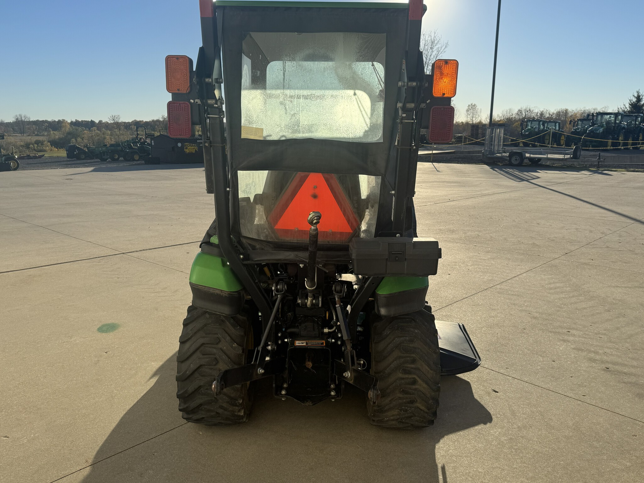2014 John Deere 1025R Image 5