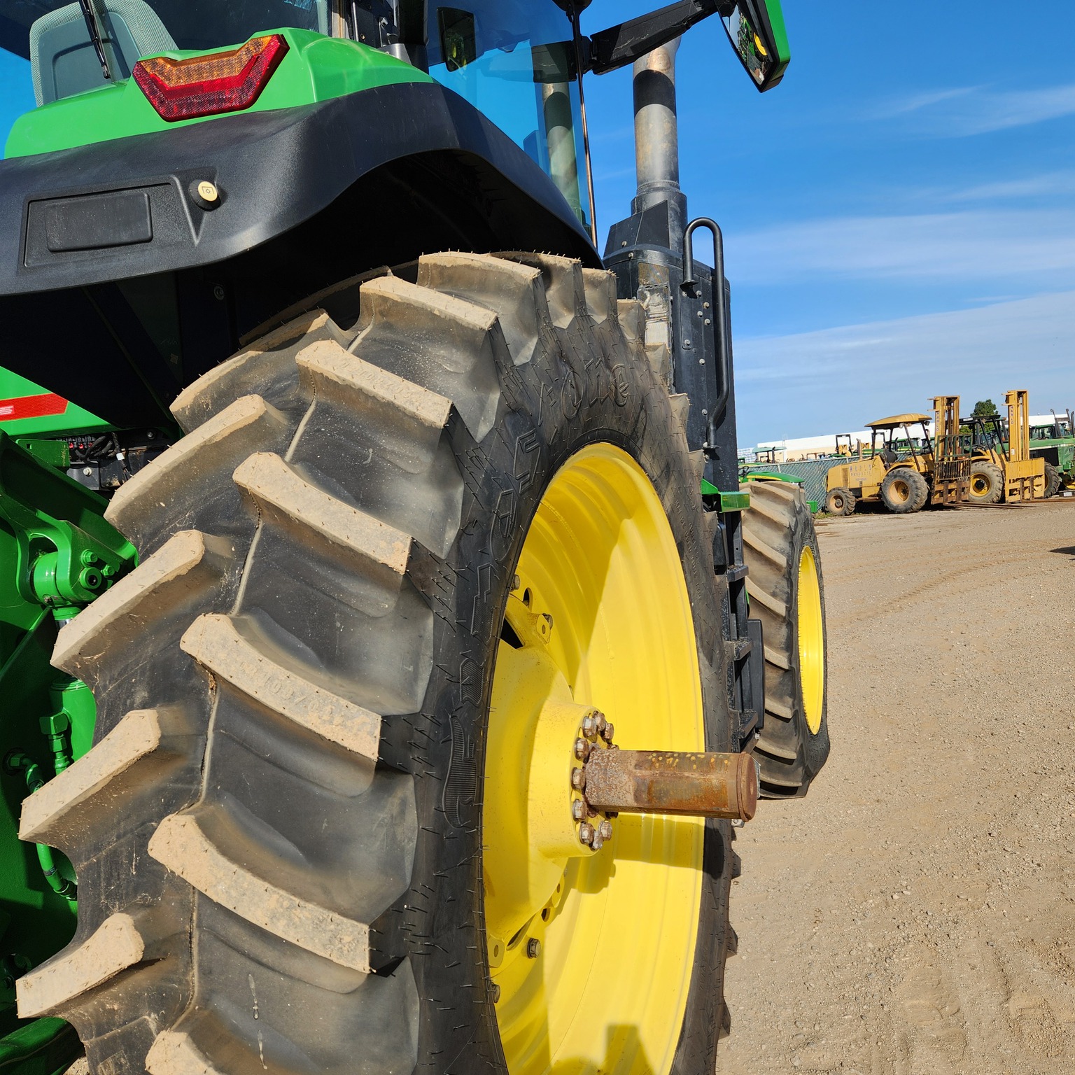2020 John Deere 8R 280 Image 9
