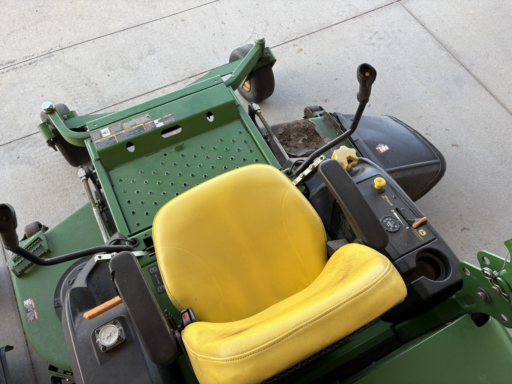 2011 John Deere 997 Image 6
