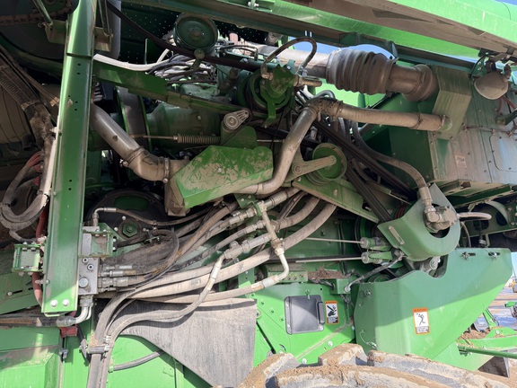 2016 John Deere S680 - Photo16