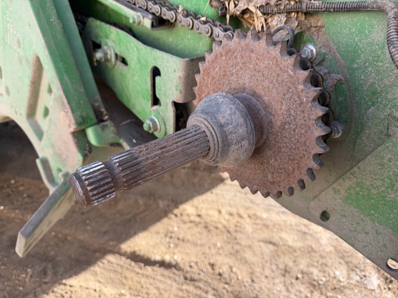 2016 John Deere S680 - Photo25