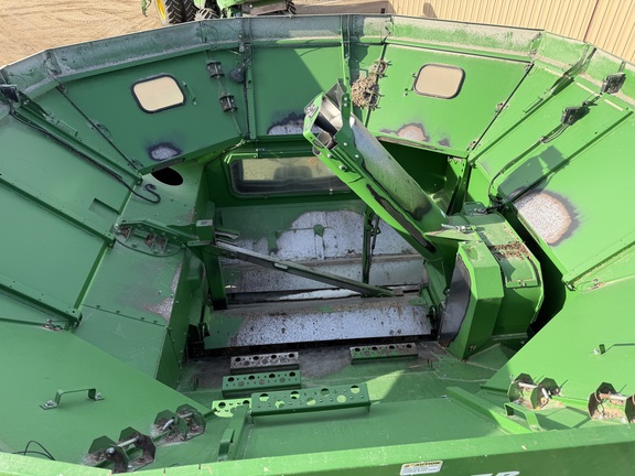 2016 John Deere S680 - Photo35