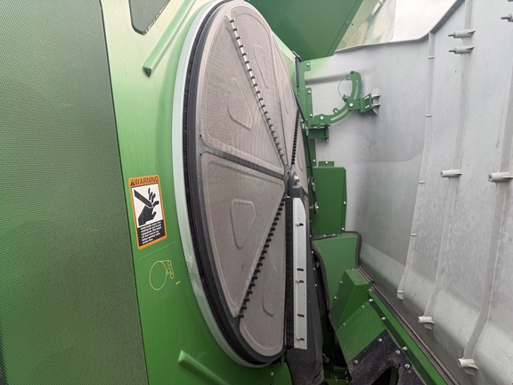 2016 John Deere S680 - Photo31