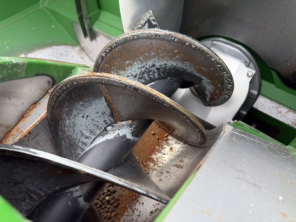 2016 John Deere S680 - Photo38