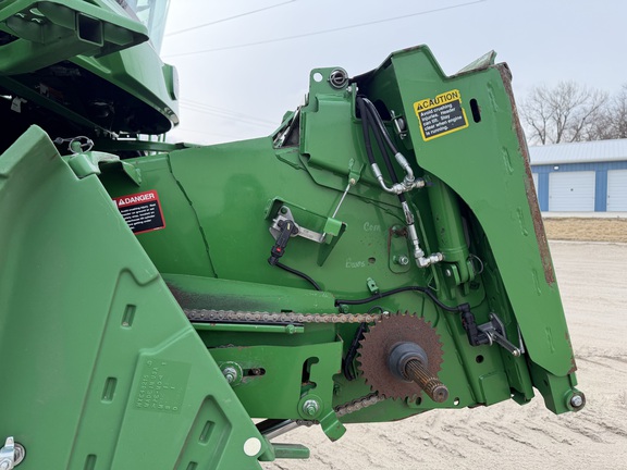 2016 John Deere S680 - Photo25