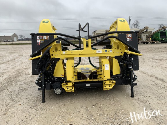 Photo of 2024 John Deere 778