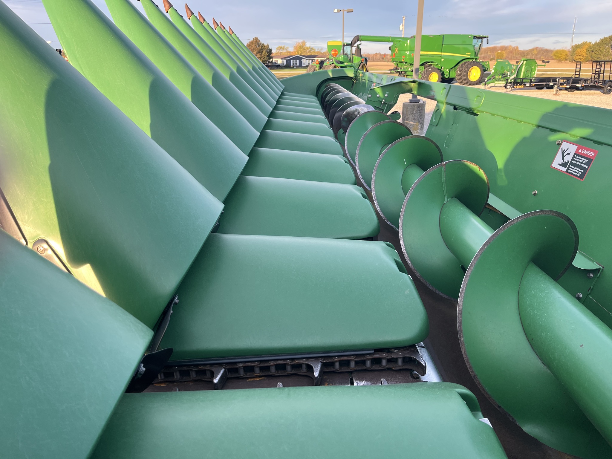 2012 John Deere 612C Image 7