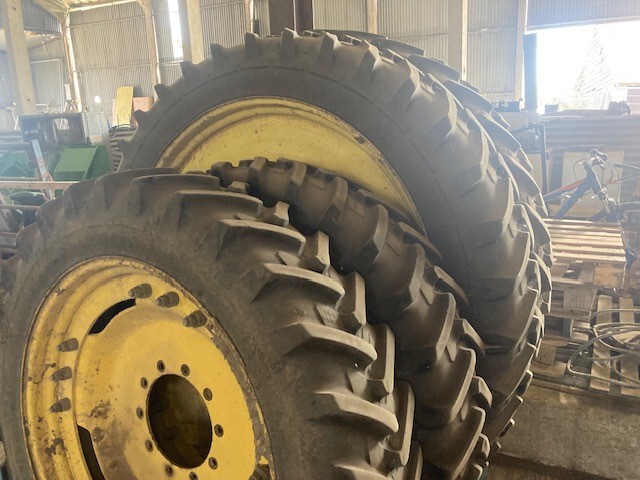 2023 John Deere Row crops for large frame 6R