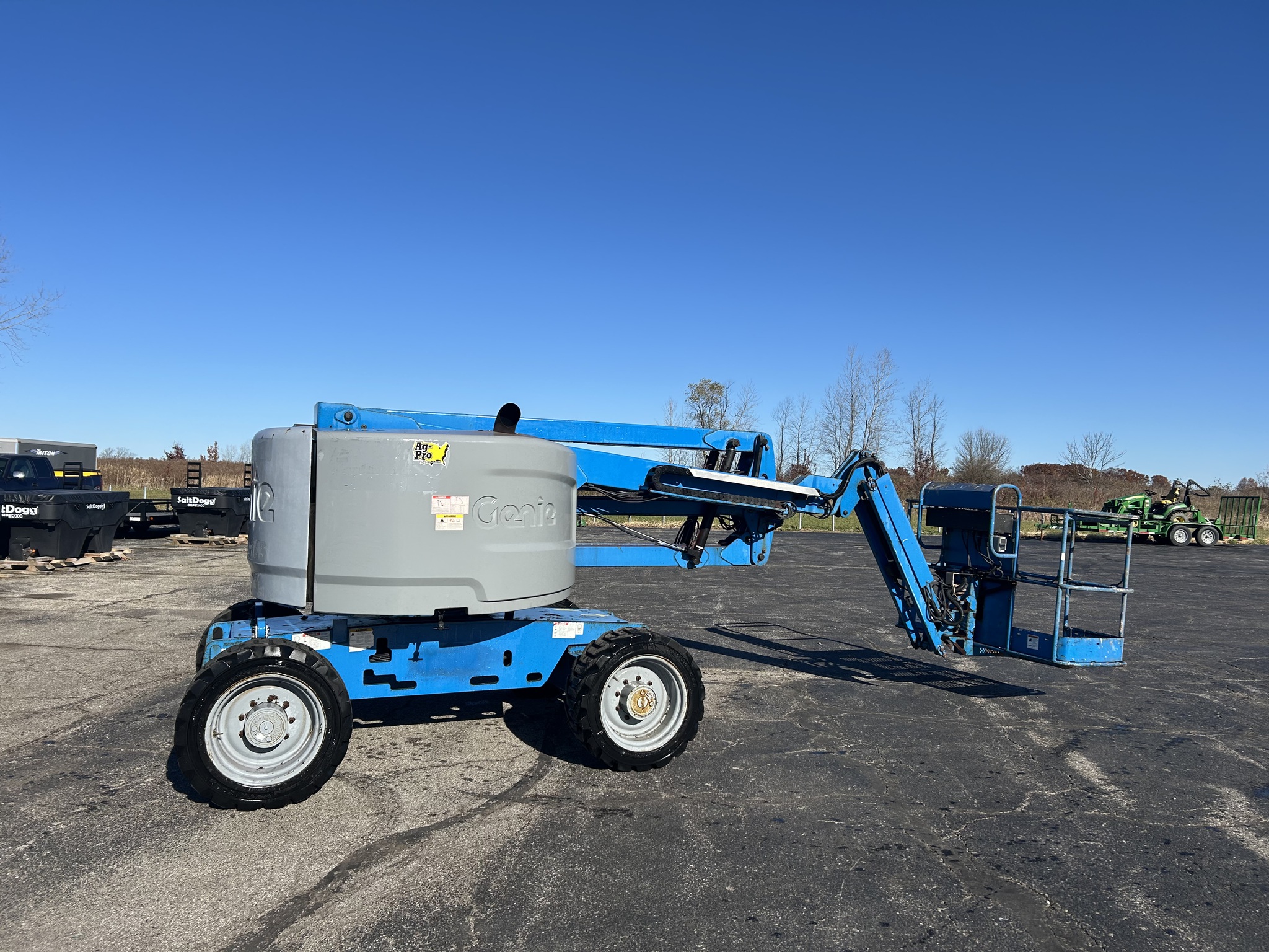 2013 Genie Z45/25J Image 3